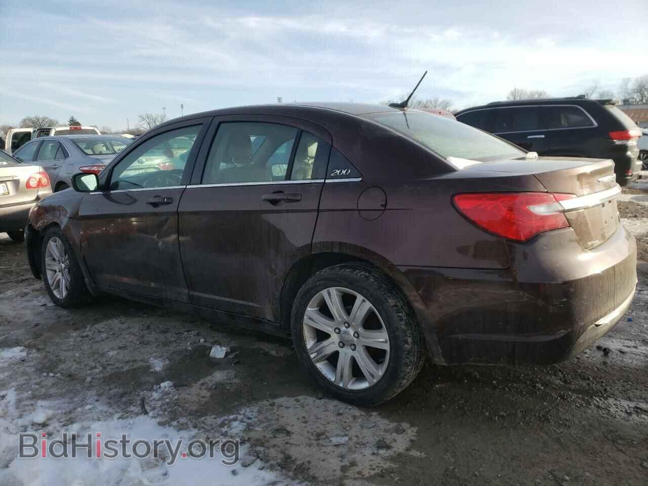 2013 CHRYSLER 200 - VIN: 1C3CCBBB6DN546877 - Фото 2