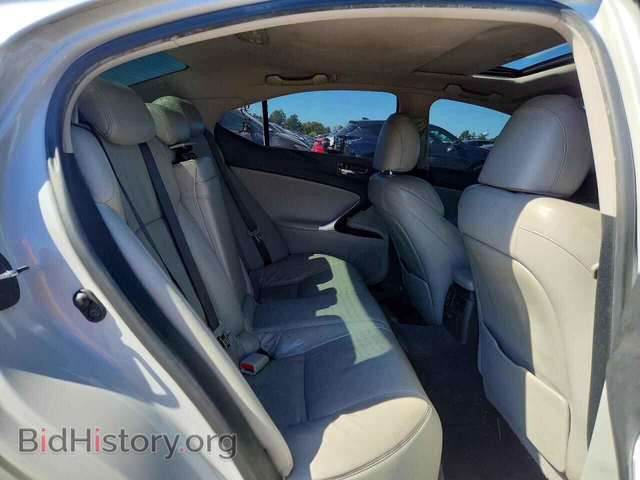 2007 LEXUS IS - VIN: JTHCK262472011365 - Photo 10