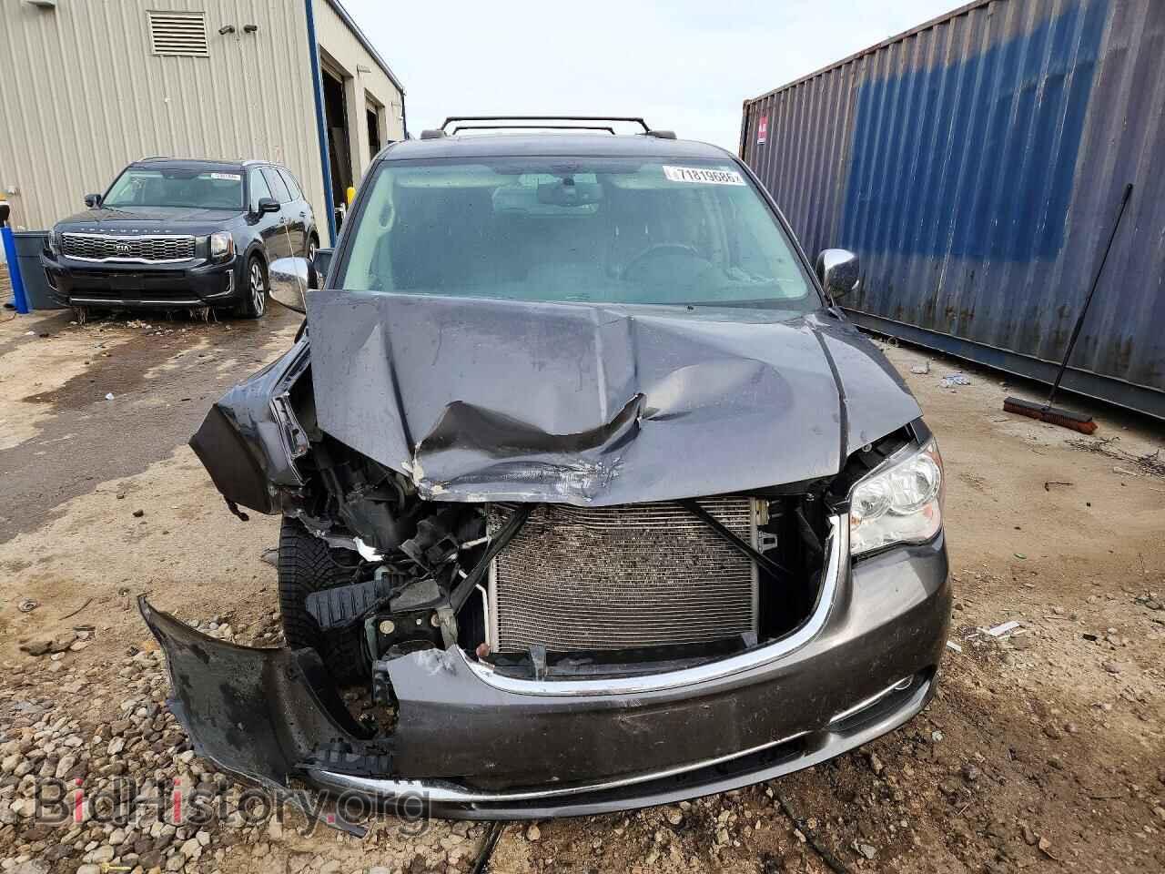 2016 Chrysler MINIVAN (VIN 2C4RC1CG2GR150513) — photo 5 of 14