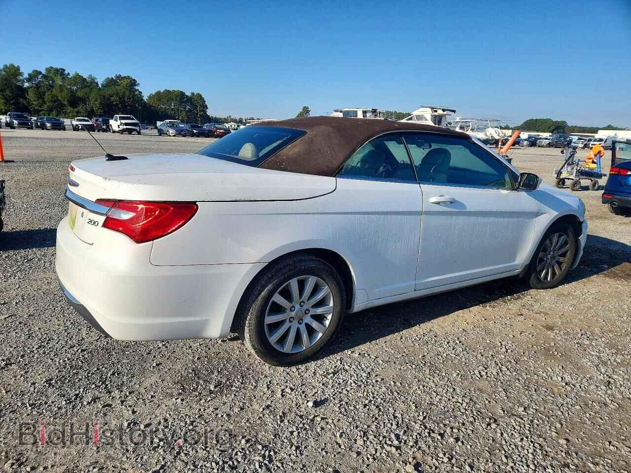 2013 CHRYSLER 200 - VIN: 1C3BCBEB5DN512016 - Photo 3