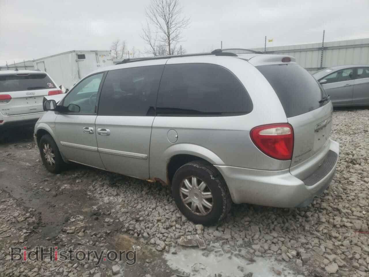 2006 CHRYSLER MINIVAN - VIN: 2A4GP54L96R702323 - Фото 2