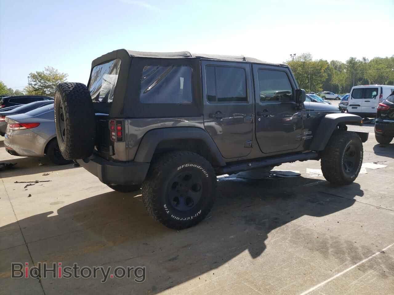 2017 JEEP WRANGLER - VIN: 1C4BJWDG3HL537312 - Фото 3