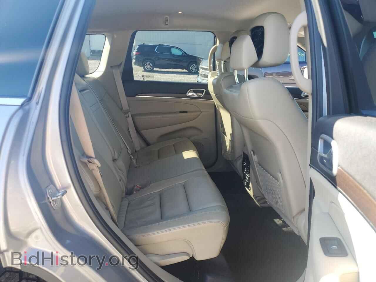 2018 JEEP CHEROKEE - VIN: 1C4RJFBG3JC445575 - Фото 11
