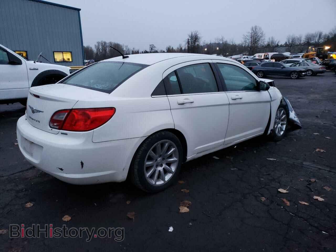 2010 CHRYSLER SEBRING - VIN: 1C3CC4FB8AN213372 - Фото 3