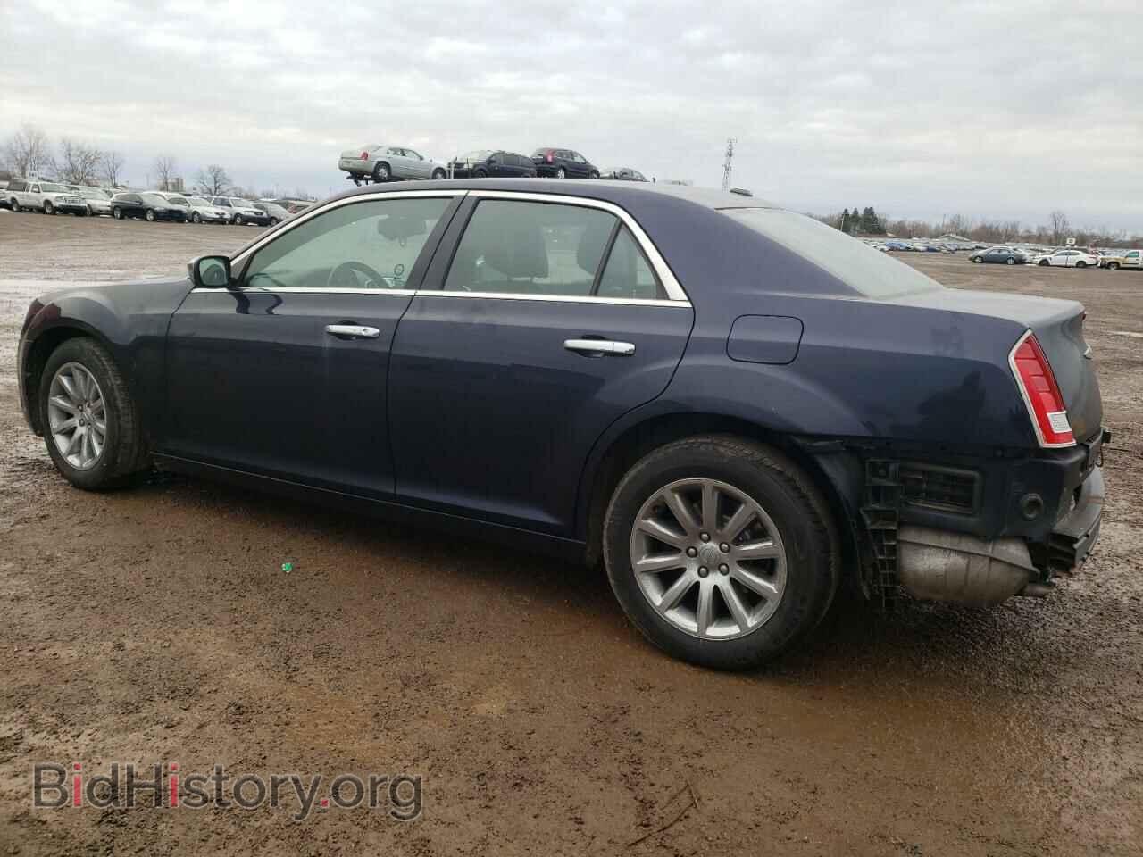 2011 CHRYSLER 300 - VIN: 2C3CA5CG9BH573126 - Фото 2