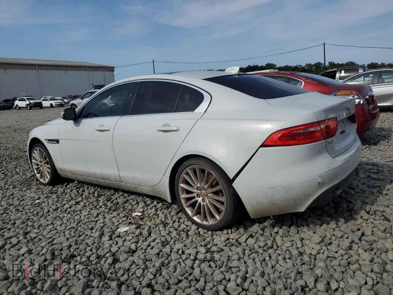 2017 JAGUAR XE - VIN: SAJAN4BV8HA948756 - Фото 2
