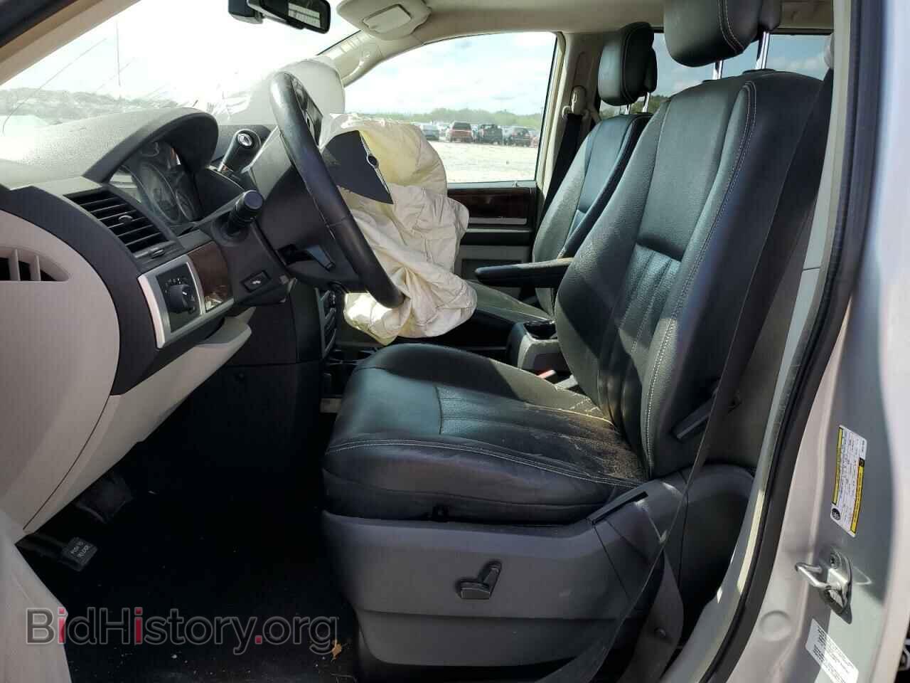 2010 CHRYSLER MINIVAN - VIN: 2A4RR8D16AR451630 - Фото 7
