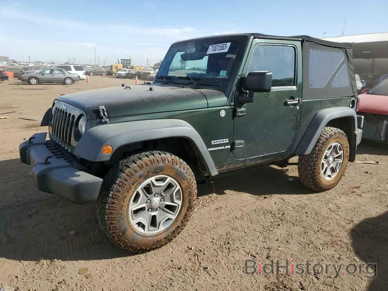 Photo 1J4AA2D16AL126826 - JEEP WRANGLER 2010