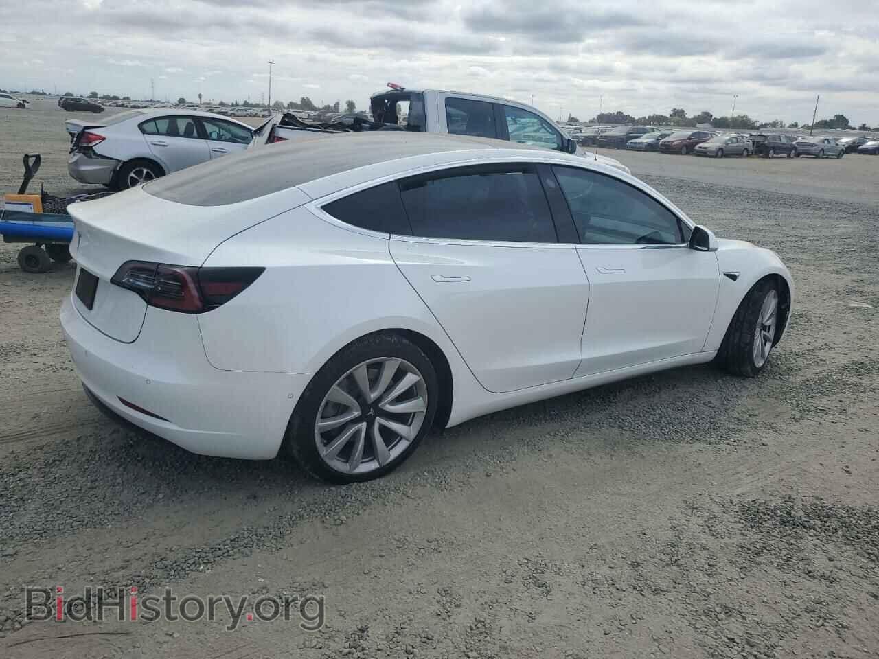 2019 TESLA MODEL 3 - VIN: 5YJ3E1EAXKF428281 - Фото 3