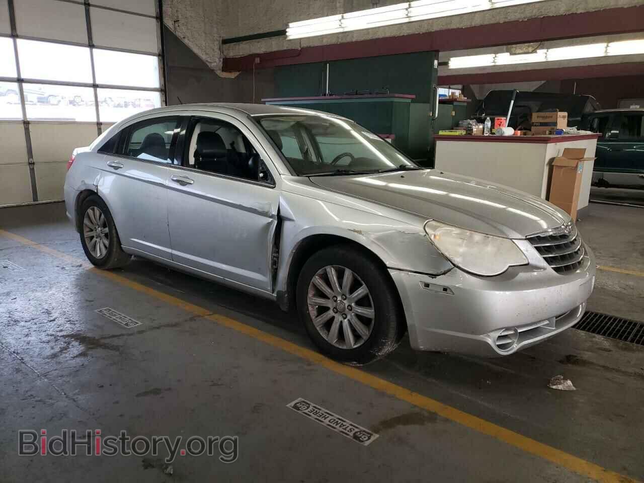 2010 CHRYSLER SEBRING - VIN: 1C3CC5FB9AN213029 - Фото 4