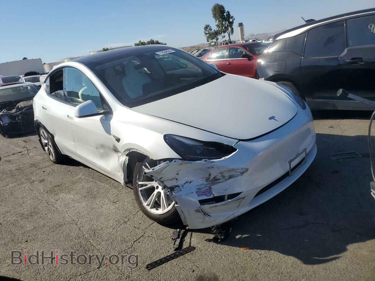 2023 TESLA MODEL Y - VIN: 7SAYGDEE4PF747464 - Photo 4