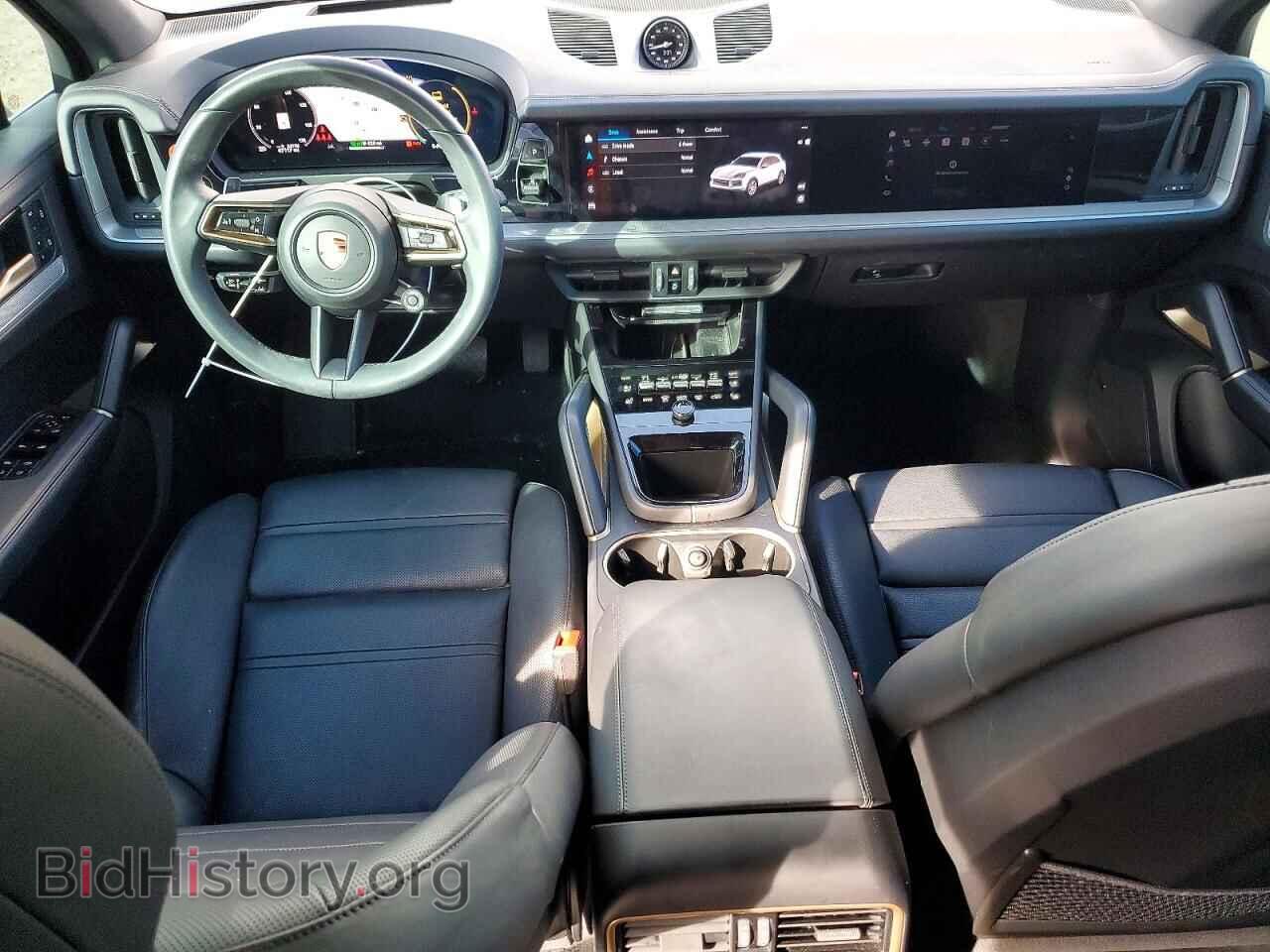 2024 PORSCHE CAYENNE - VIN: WP1AE2AY8RDA29353 - Photo 8