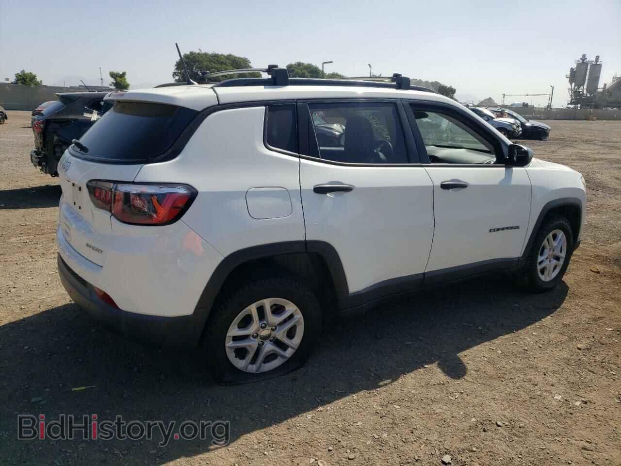 2017 JEEP COMPASS - VIN: 3C4NJCAB8HT652349 - Photo 3