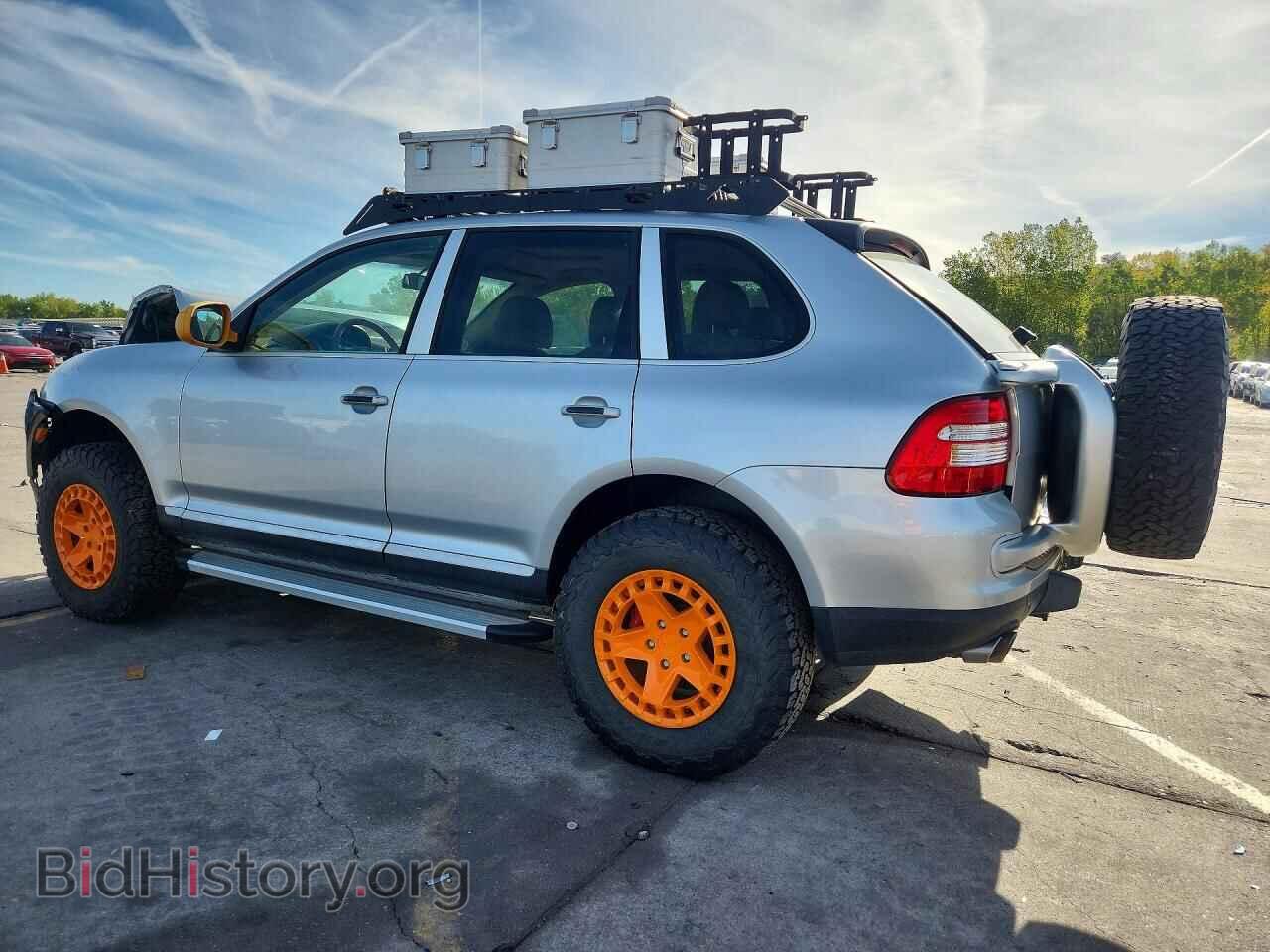 2005 PORSCHE CAYENNE - VIN: WP1AA29P85LA25634 - Photo 2