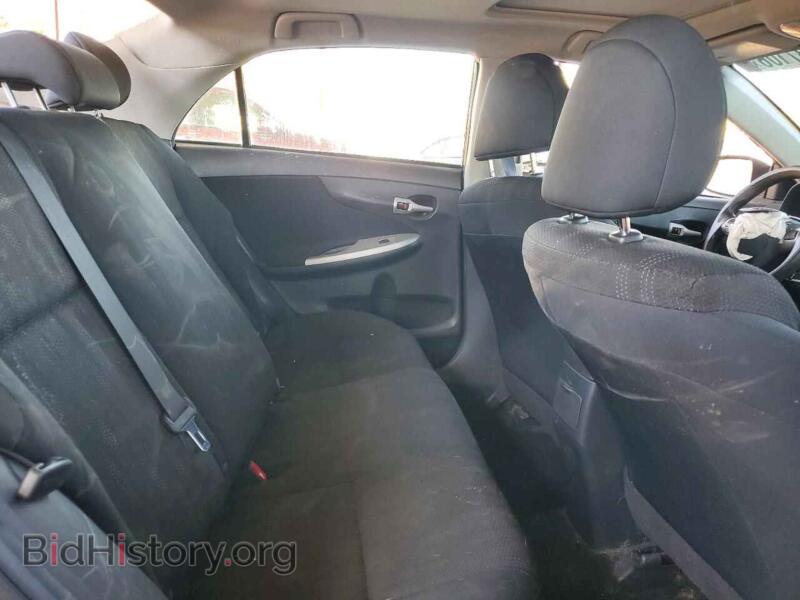 2011 Toyota COROLLA (VIN 2T1BU4EE4BC613739) — фото 10 из 15