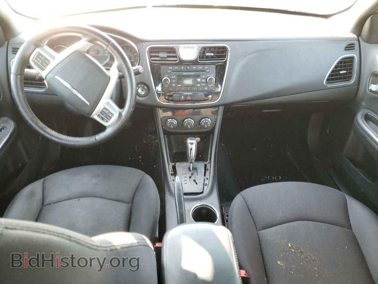 2013 CHRYSLER 200 - VIN: 1C3CCBBG0DN716775 - Фото 8