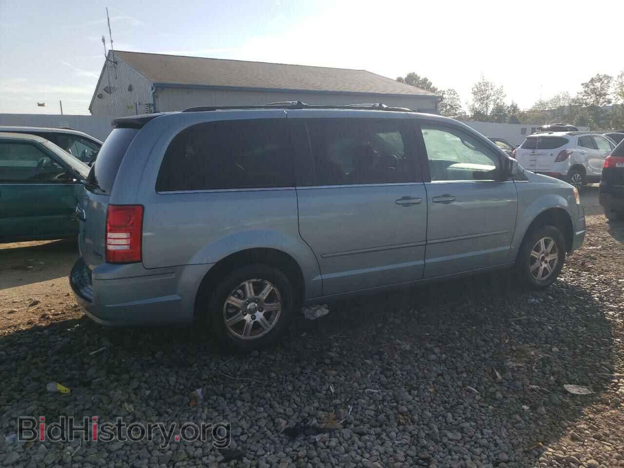 2008 CHRYSLER MINIVAN - VIN: 2A8HR54P18R792795 - Фото 3