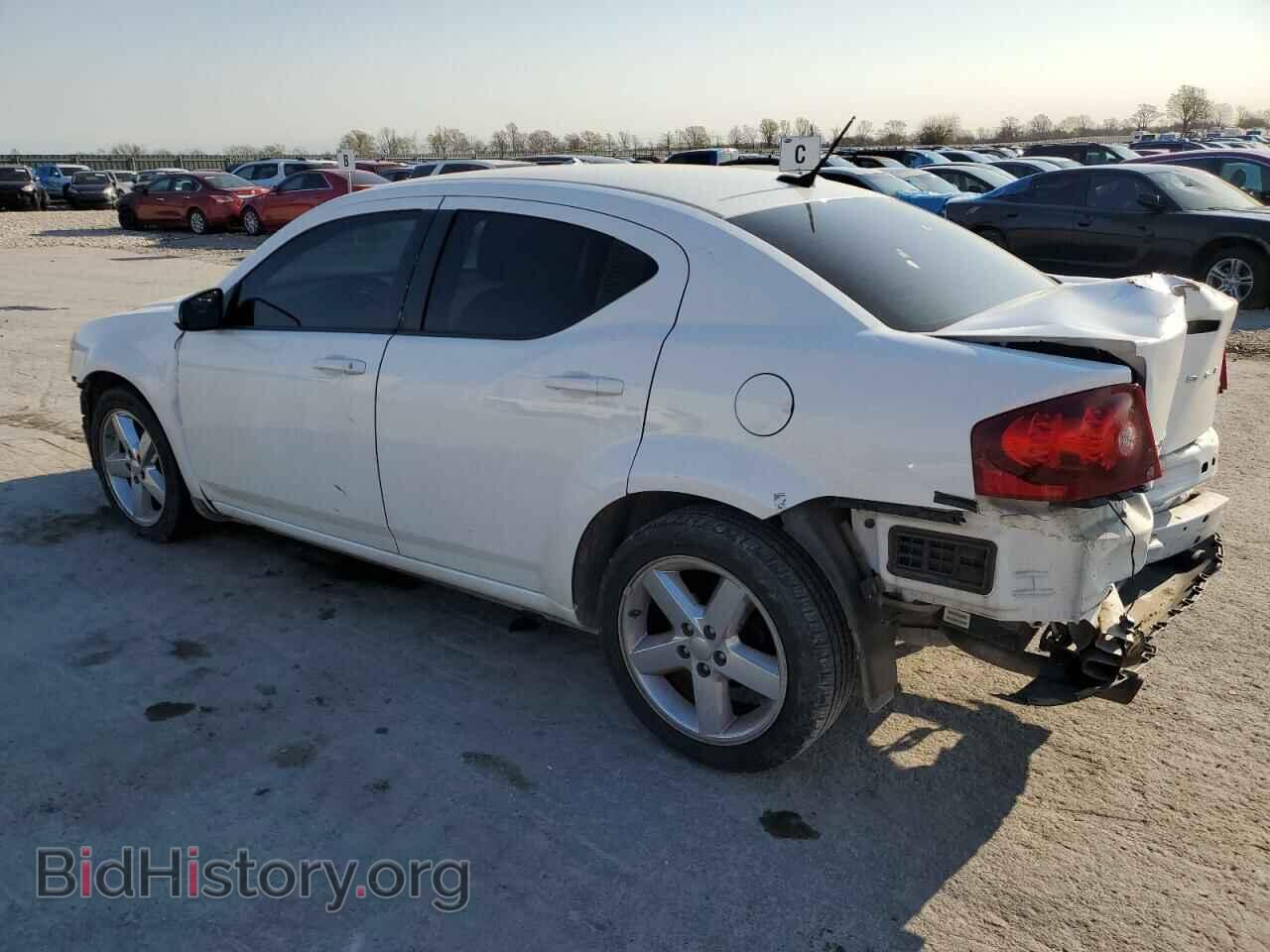 2011 DODGE AVENGER - VIN: 1B3BD2FG8BN567965 - Photo 2