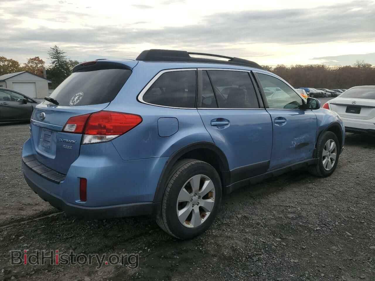 2011 SUBARU OUTBACK - VIN: 4S4BRBCC4B3359333 - Photo 3