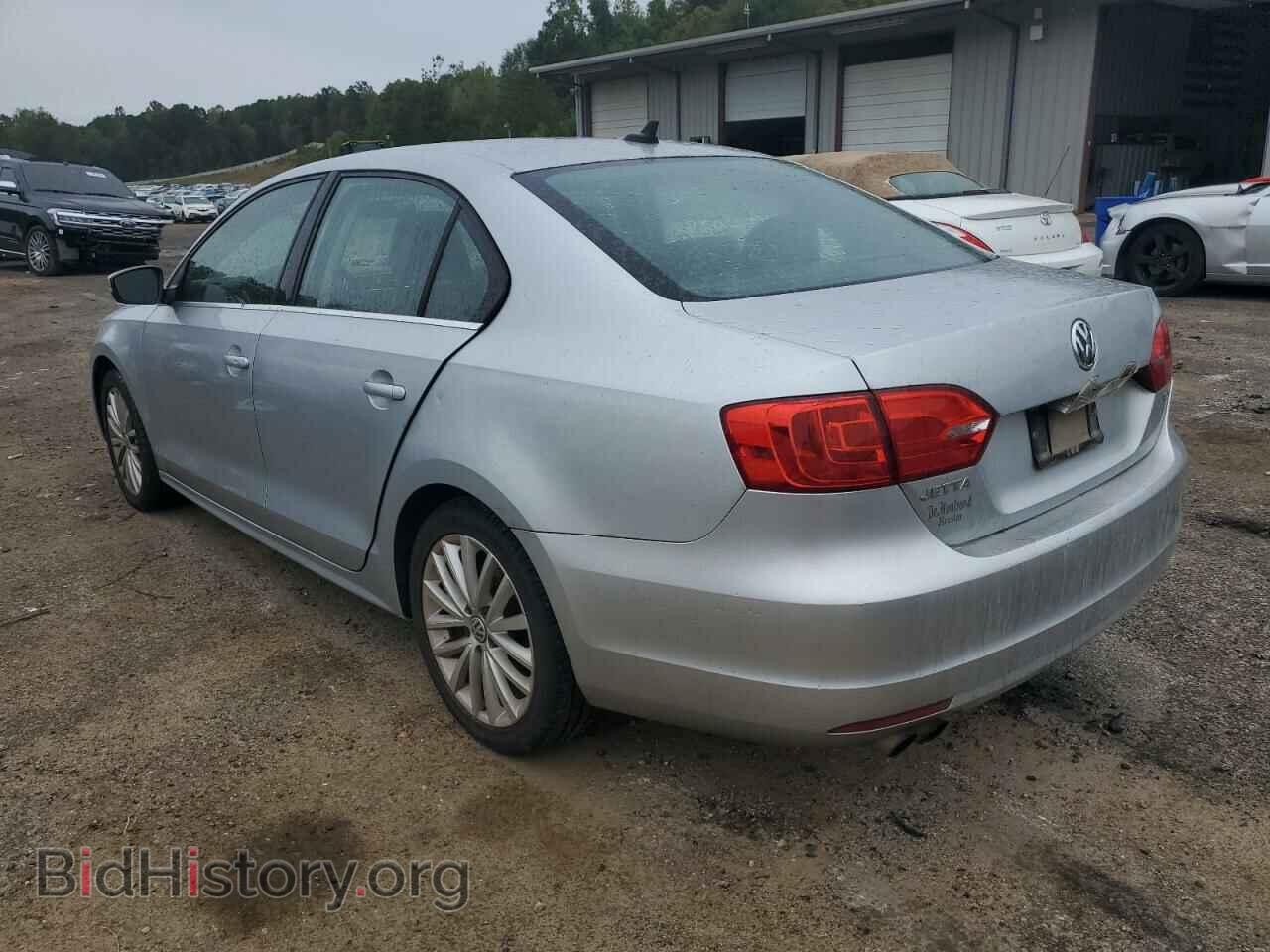 2014 VOLKSWAGEN JETTA - VIN: 3VWLL7AJ0EM394251 - Photo 2