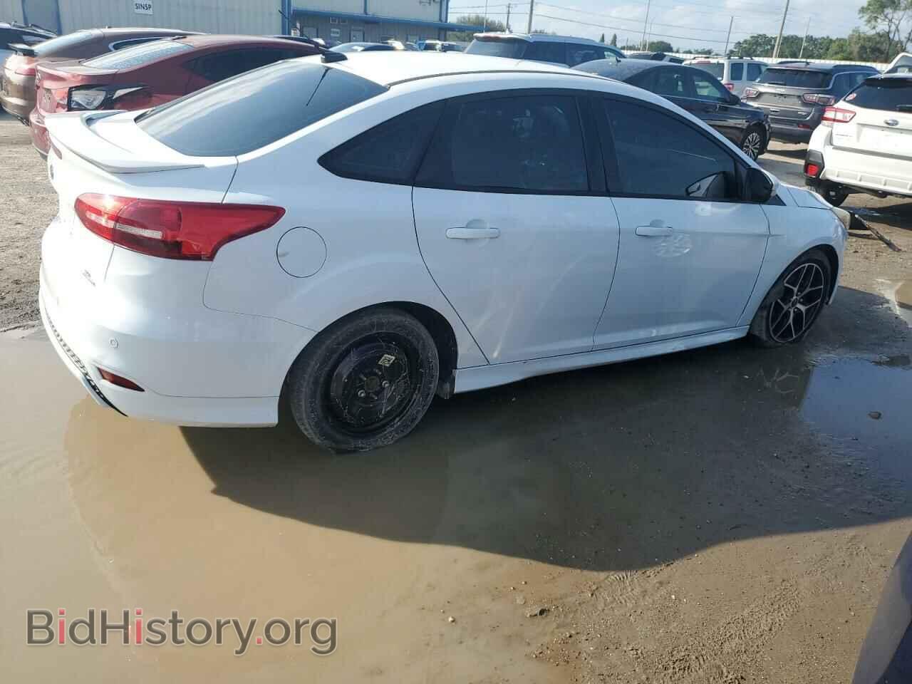 2016 FORD FOCUS - VIN: 1FADP3F24GL242134 - Фото 3