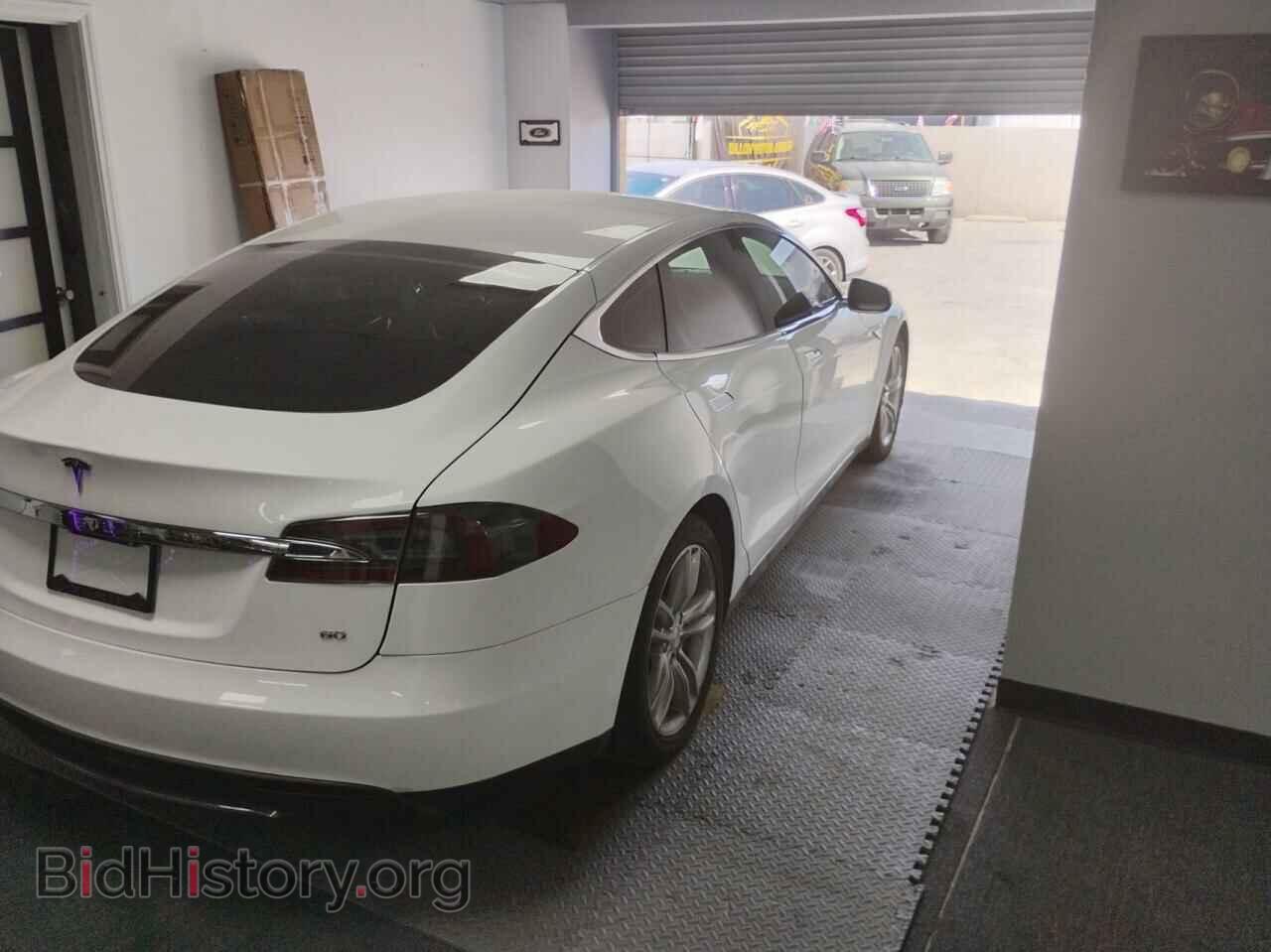 2013 TESLA MODEL S - VIN: 5YJSA1DG5DFP11123 - Photo 3