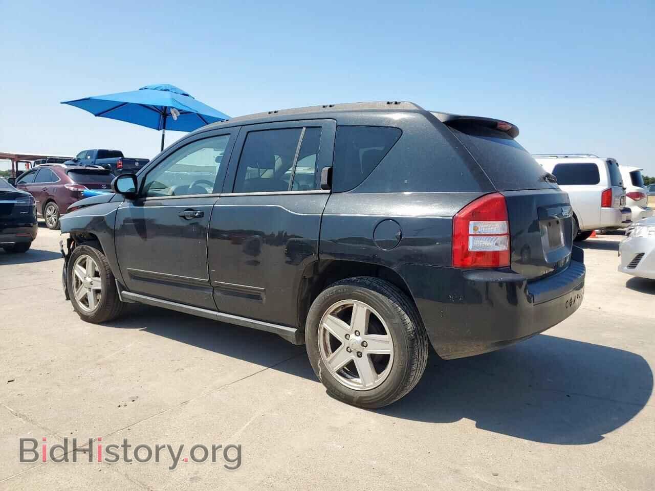 2010 JEEP COMPASS - VIN: 1J4NT4FA0AD520336 - Фото 2