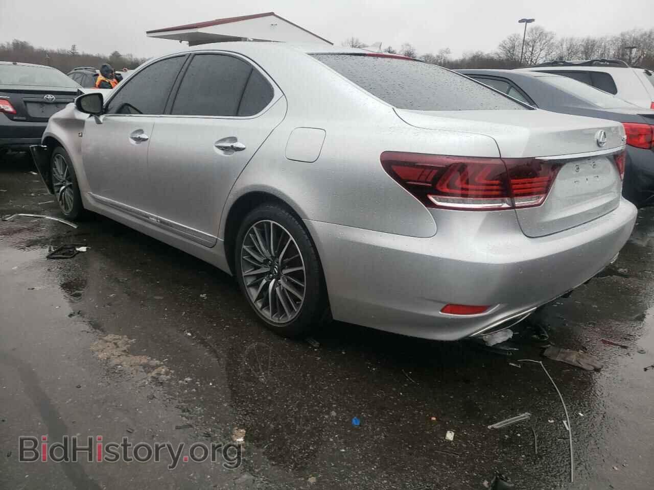 2013 LEXUS LS460 - VIN: JTHCL5EF3D5019065 - Photo 2