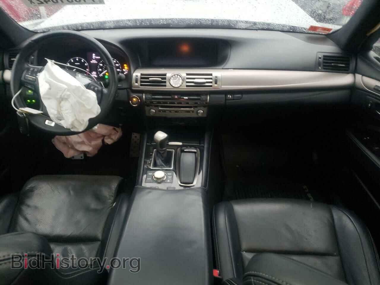 2013 LEXUS LS460 - VIN: JTHCL5EF3D5019065 - Photo 8