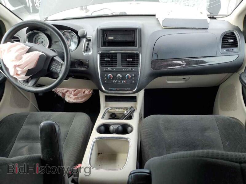 2016 Dodge CARAVAN (VIN 2C4RDGCG8GR181507) — photo 8 of 13