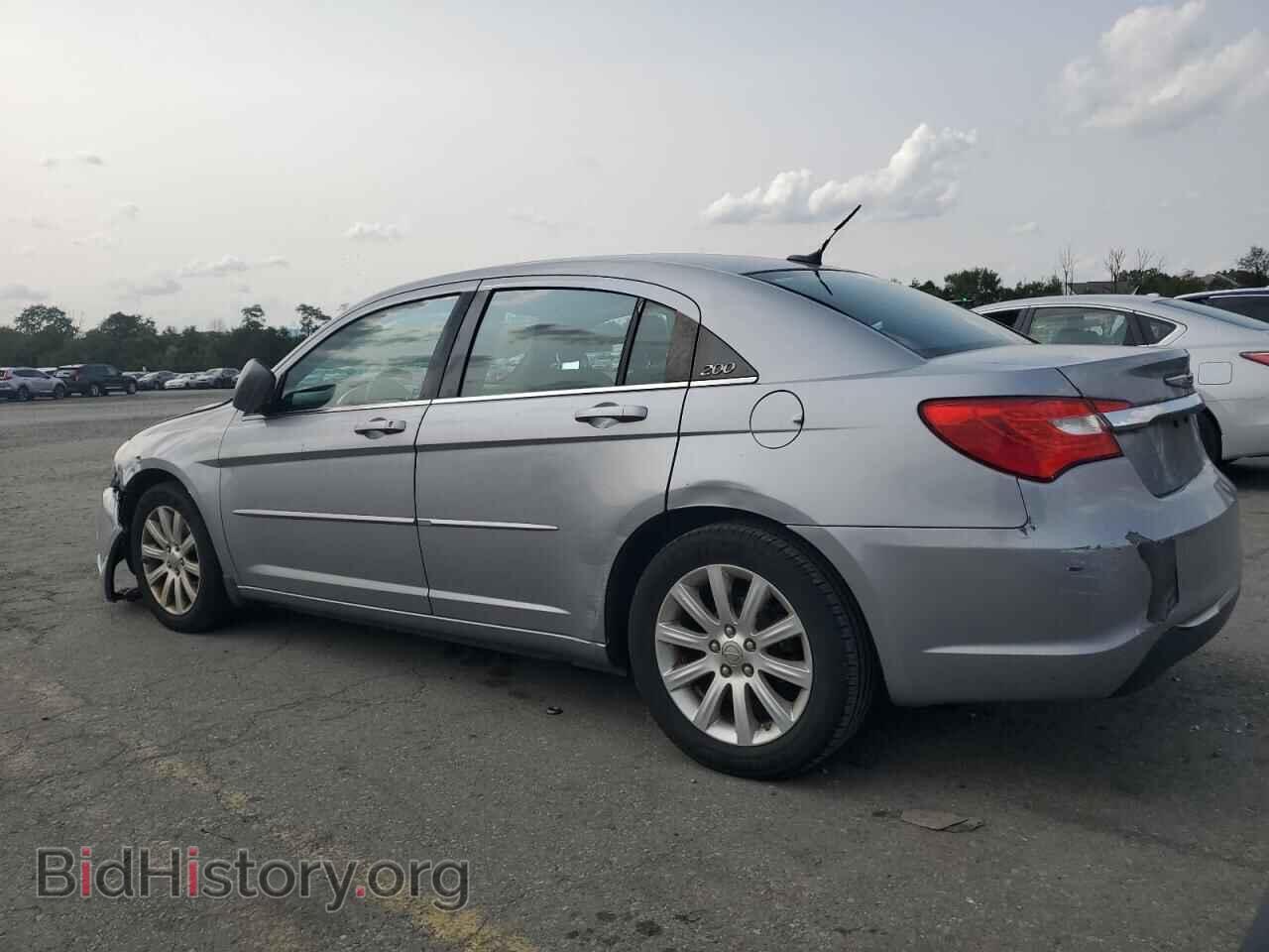 2013 CHRYSLER 200 - VIN: 1C3CCBBB5DN678979 - Фото 2