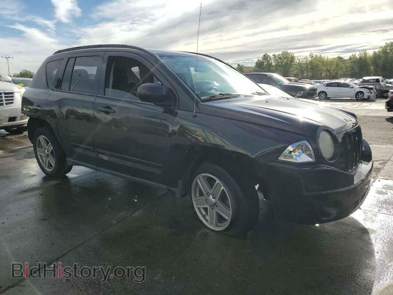 2010 JEEP COMPASS - VIN: 1J4NT4FB4AD631867 - Фото 4