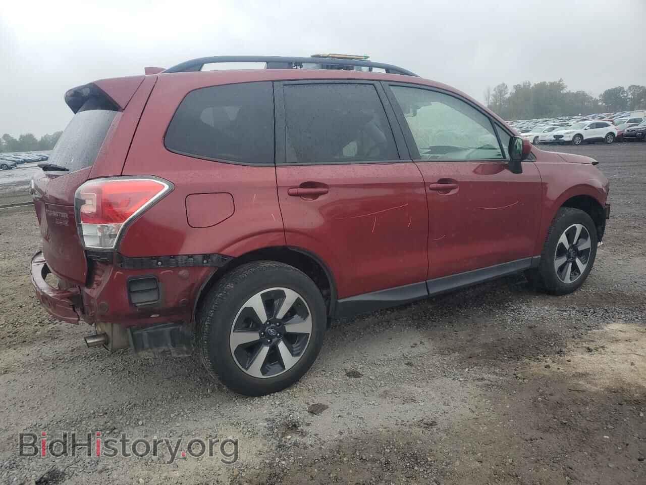2017 SUBARU FORESTER - VIN: JF2SJAEC8HH524221 - Фото 3