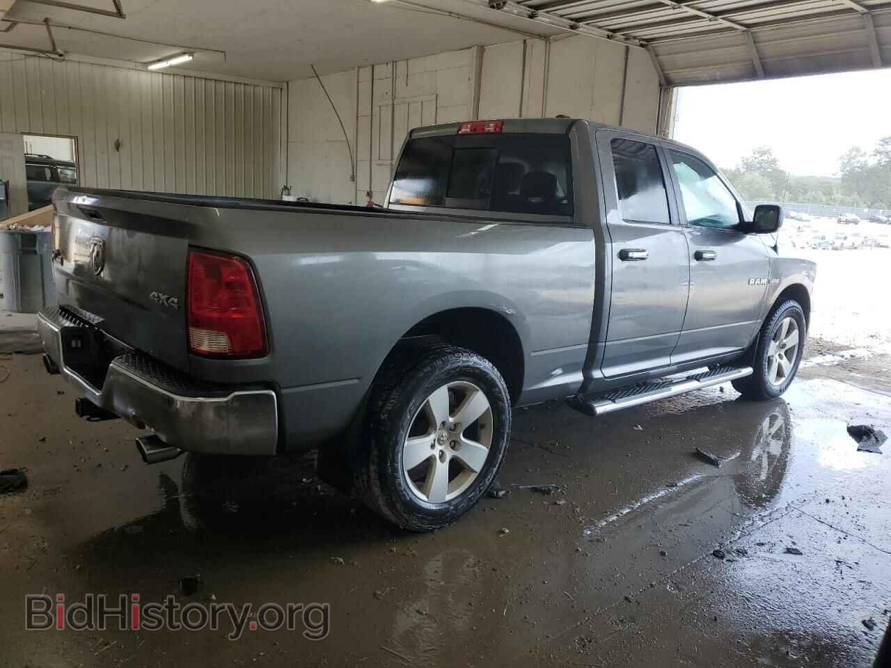 2010 DODGE RAM 1500 - VIN: 1D7RV1GT3AS116545 - Фото 3