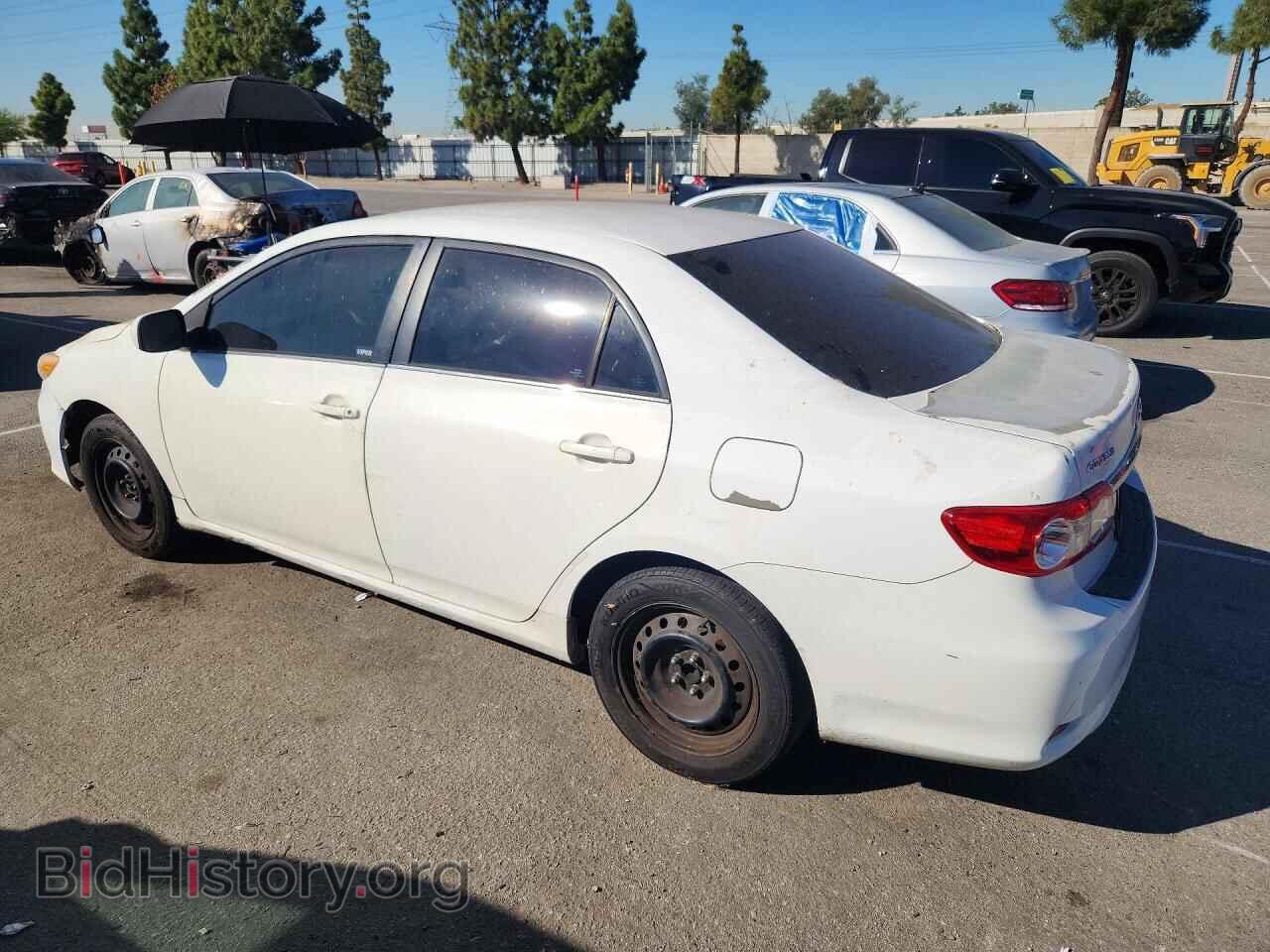 2013 TOYOTA COROLLA - VIN: 5YFBU4EE5DP196621 - Фото 2