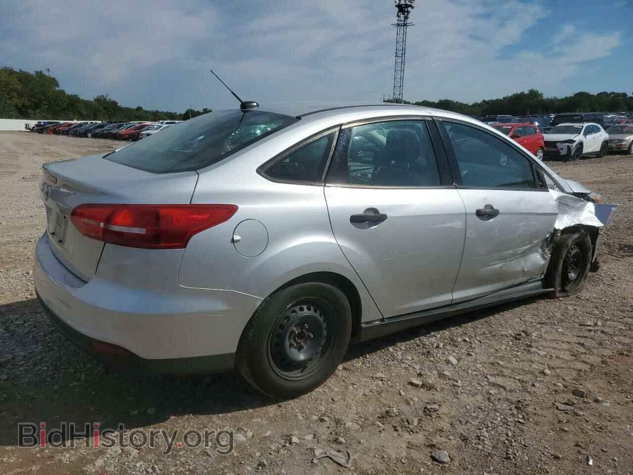 2017 FORD FOCUS - VIN: 1FADP3E21HL235483 - Photo 3
