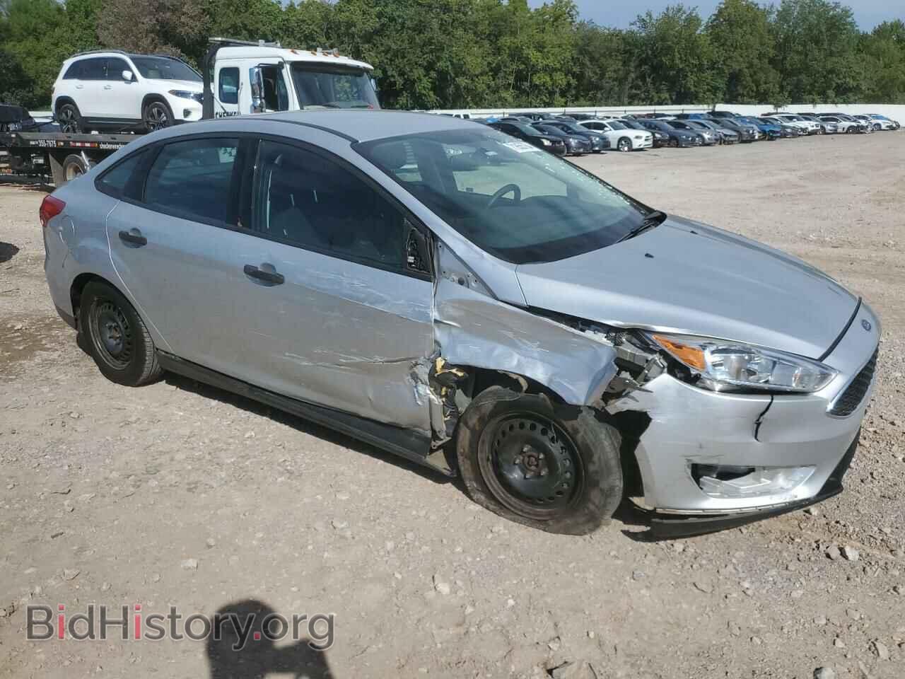 2017 FORD FOCUS - VIN: 1FADP3E21HL235483 - Photo 4