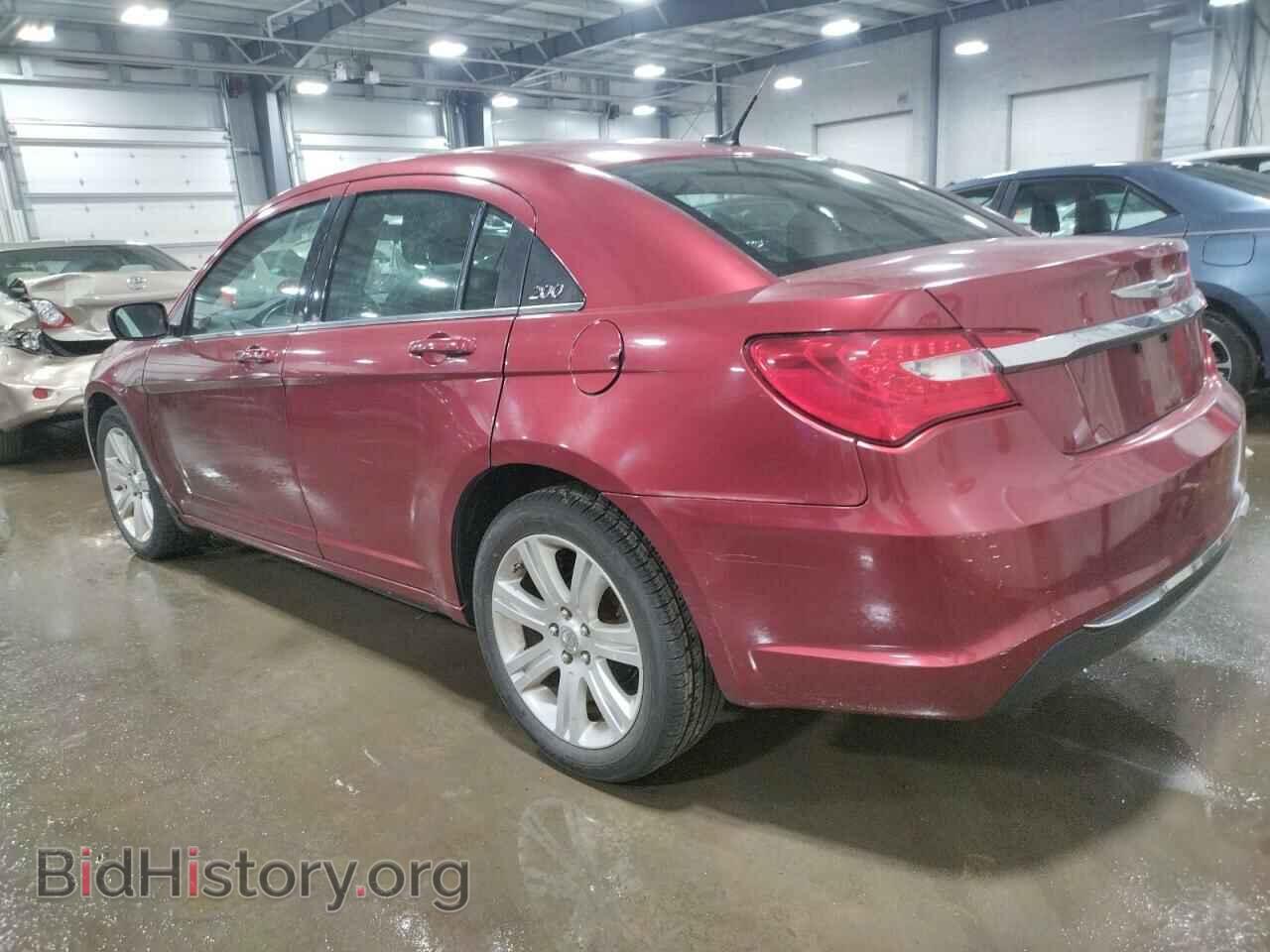 2013 CHRYSLER 200 - VIN: 1C3CCBBB5DN735973 - Photo 2