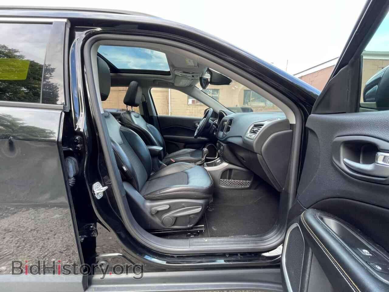 2018 JEEP COMPASS - VIN: 3C4NJCBB0JT228748 - Фото 5