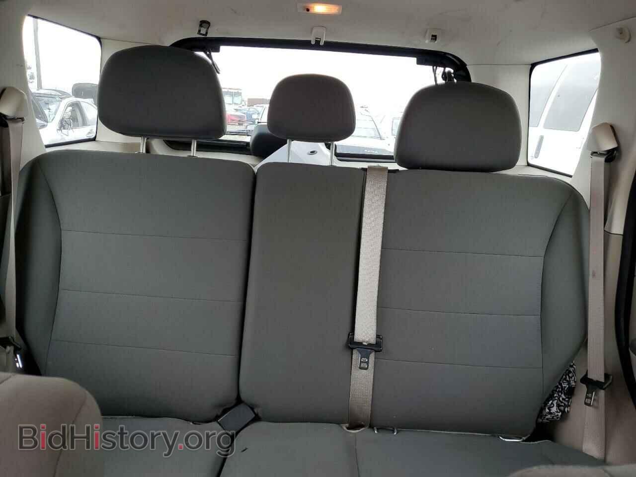 2011 FORD ESCAPE - VIN: 1FMCU0C73BKB14524 - Фото 10
