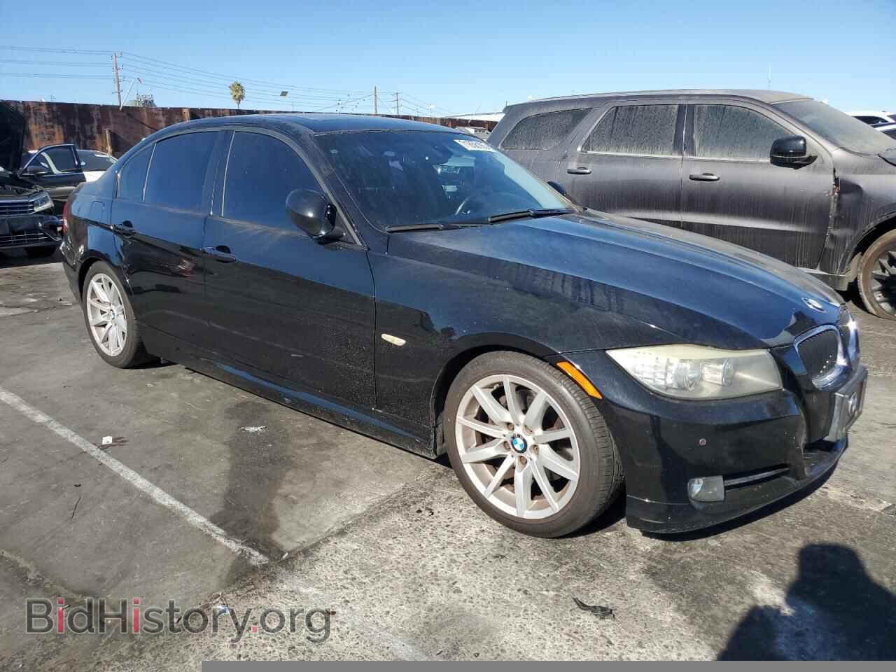 2009 BMW 3 SERIES - VIN: WBAPH77509NL83002 - Фото 4