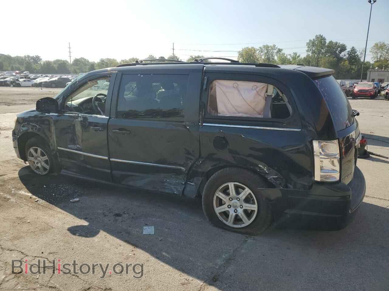 2010 CHRYSLER MINIVAN - VIN: 2A4RR5D10AR214923 - Photo 2