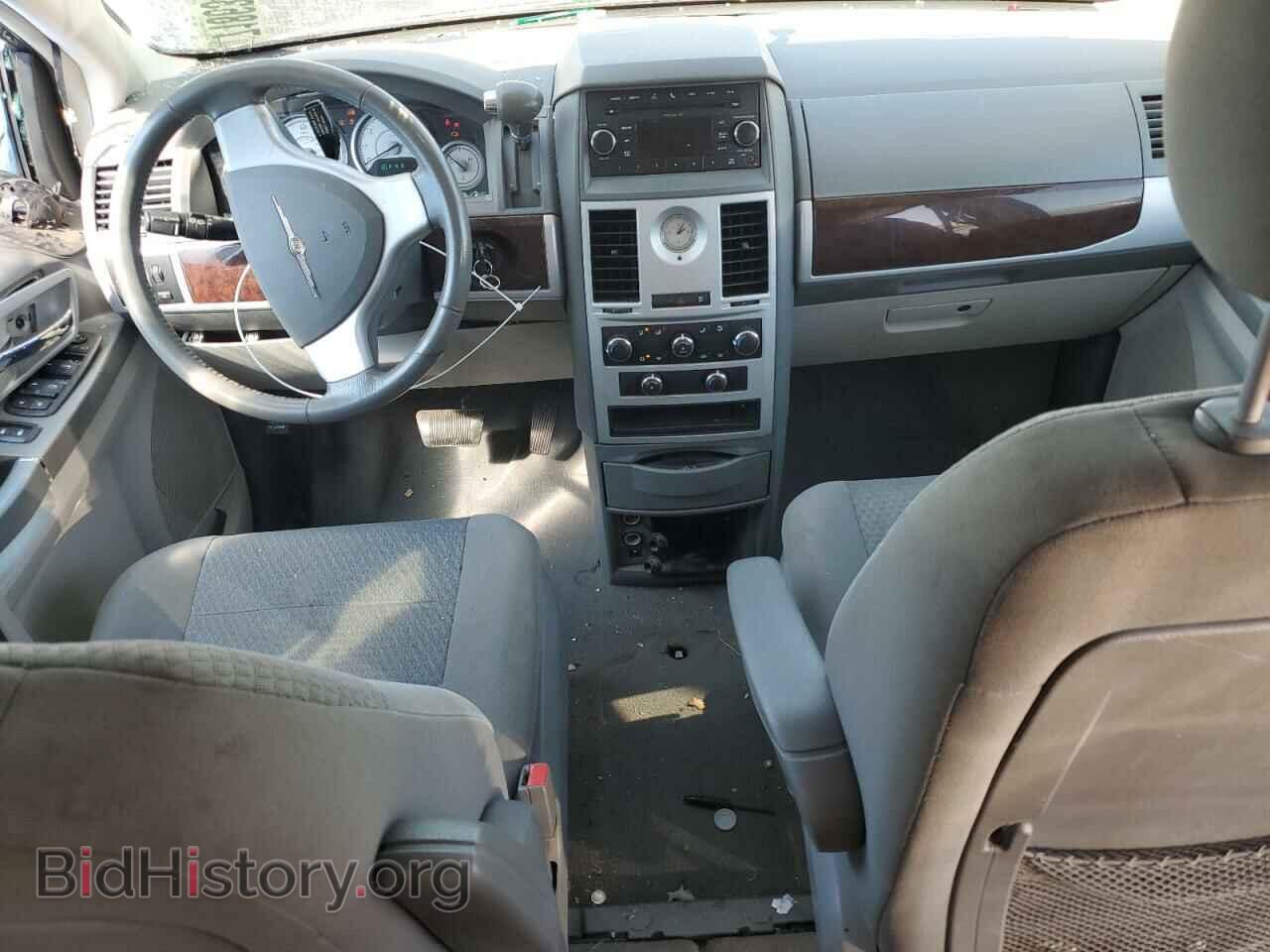 2010 CHRYSLER MINIVAN - VIN: 2A4RR5D10AR214923 - Photo 8