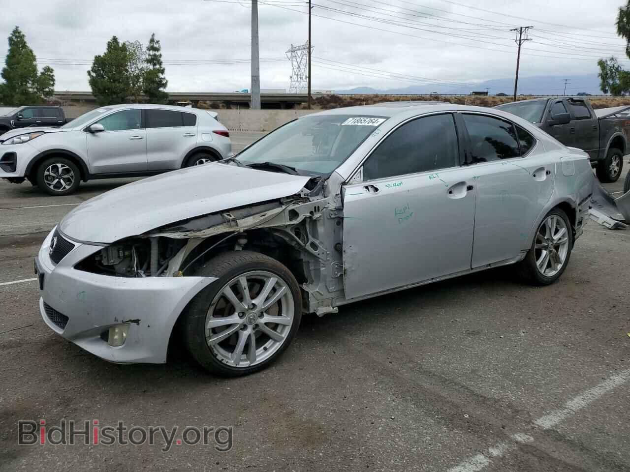 Фотография JTHBE262X62002395 - LEXUS IS 2006