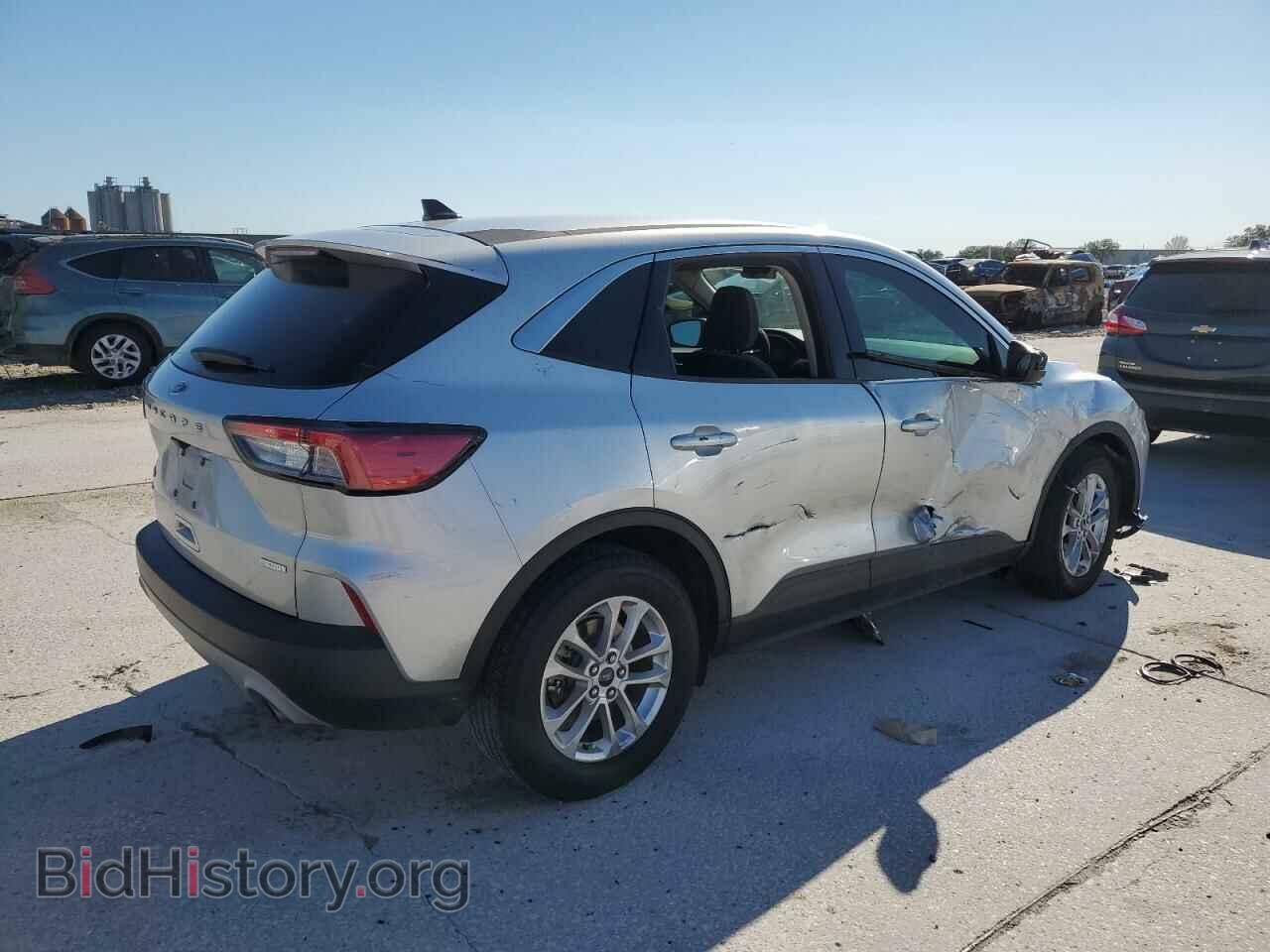 2020 FORD ESCAPE - VIN: 1FMCU0G68LUA68146 - Фото 3