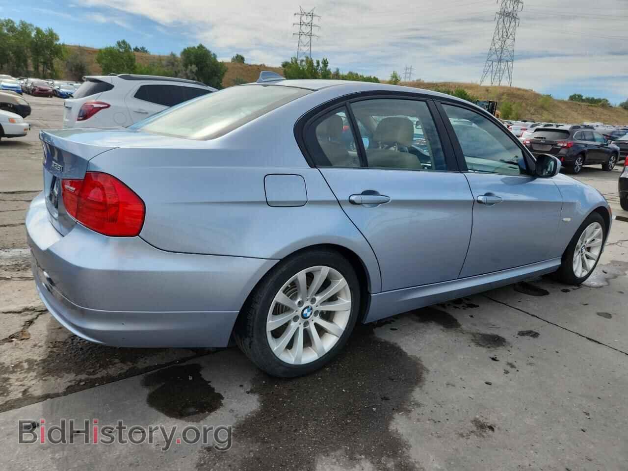 2011 BMW 3 SERIES - VIN: WBAPH7C57BE723807 - Фото 3