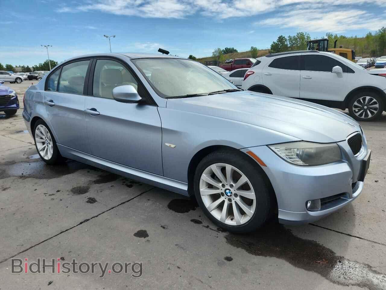 2011 BMW 3 SERIES - VIN: WBAPH7C57BE723807 - Фото 4