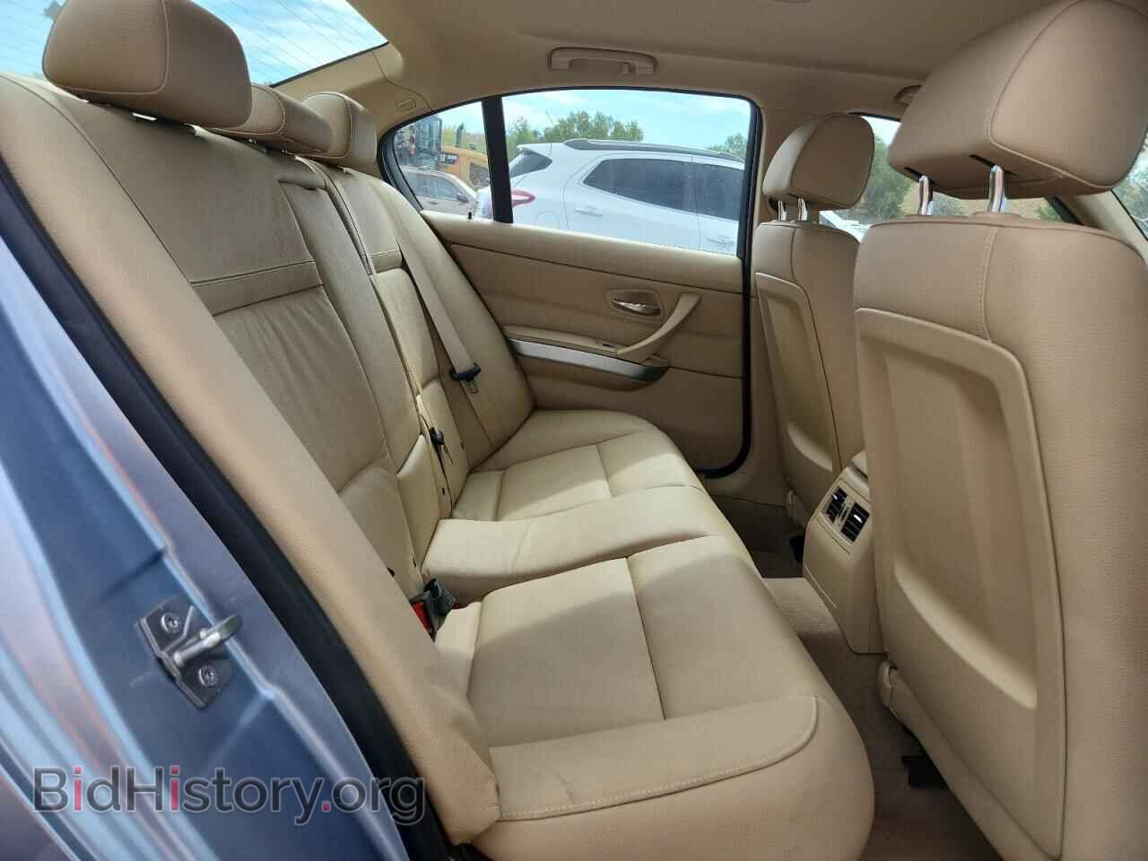 2011 BMW 3 SERIES - VIN: WBAPH7C57BE723807 - Фото 10