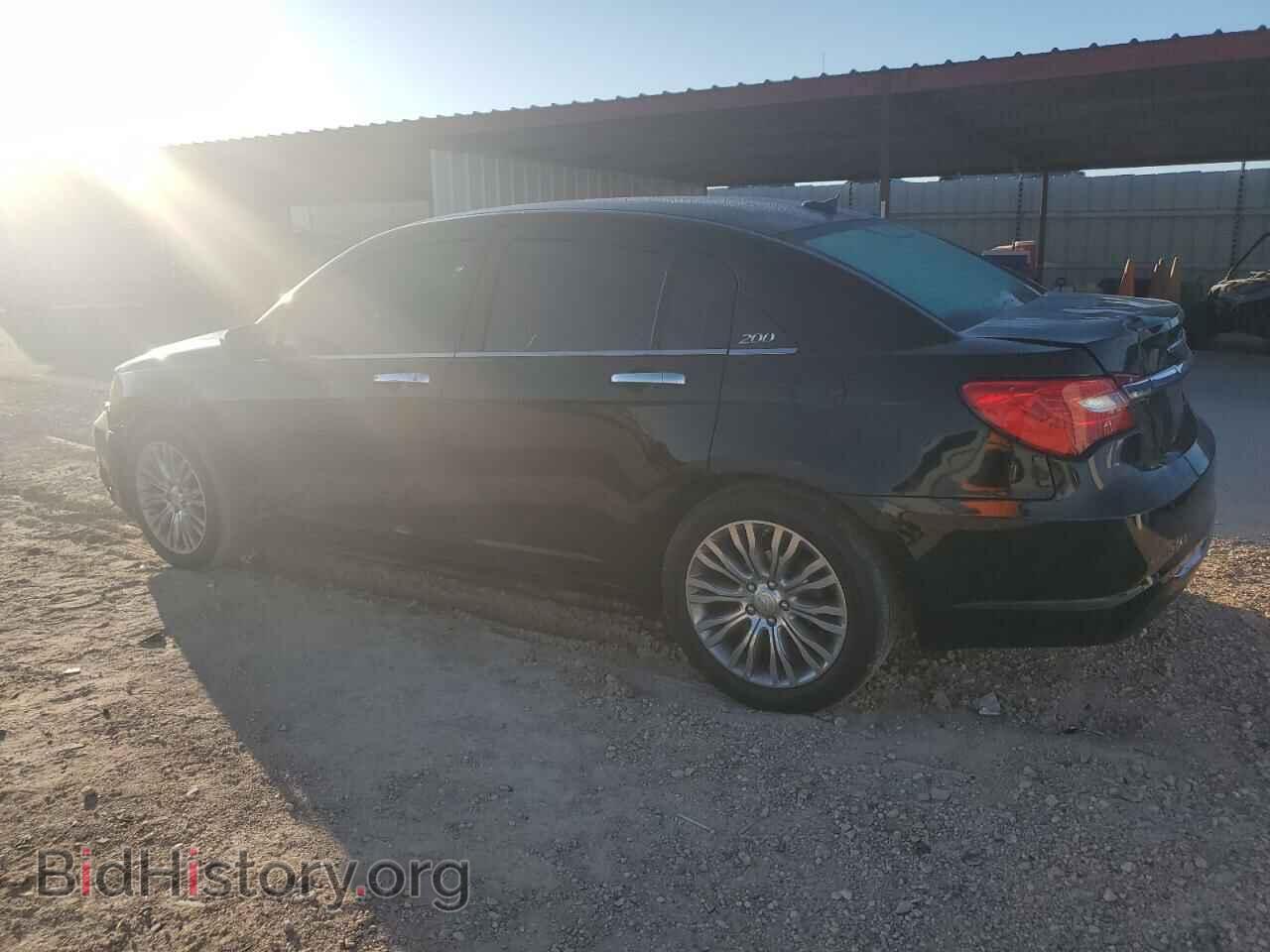 2012 CHRYSLER 200 - VIN: 1C3CCBCB2CN271117 - Фото 2