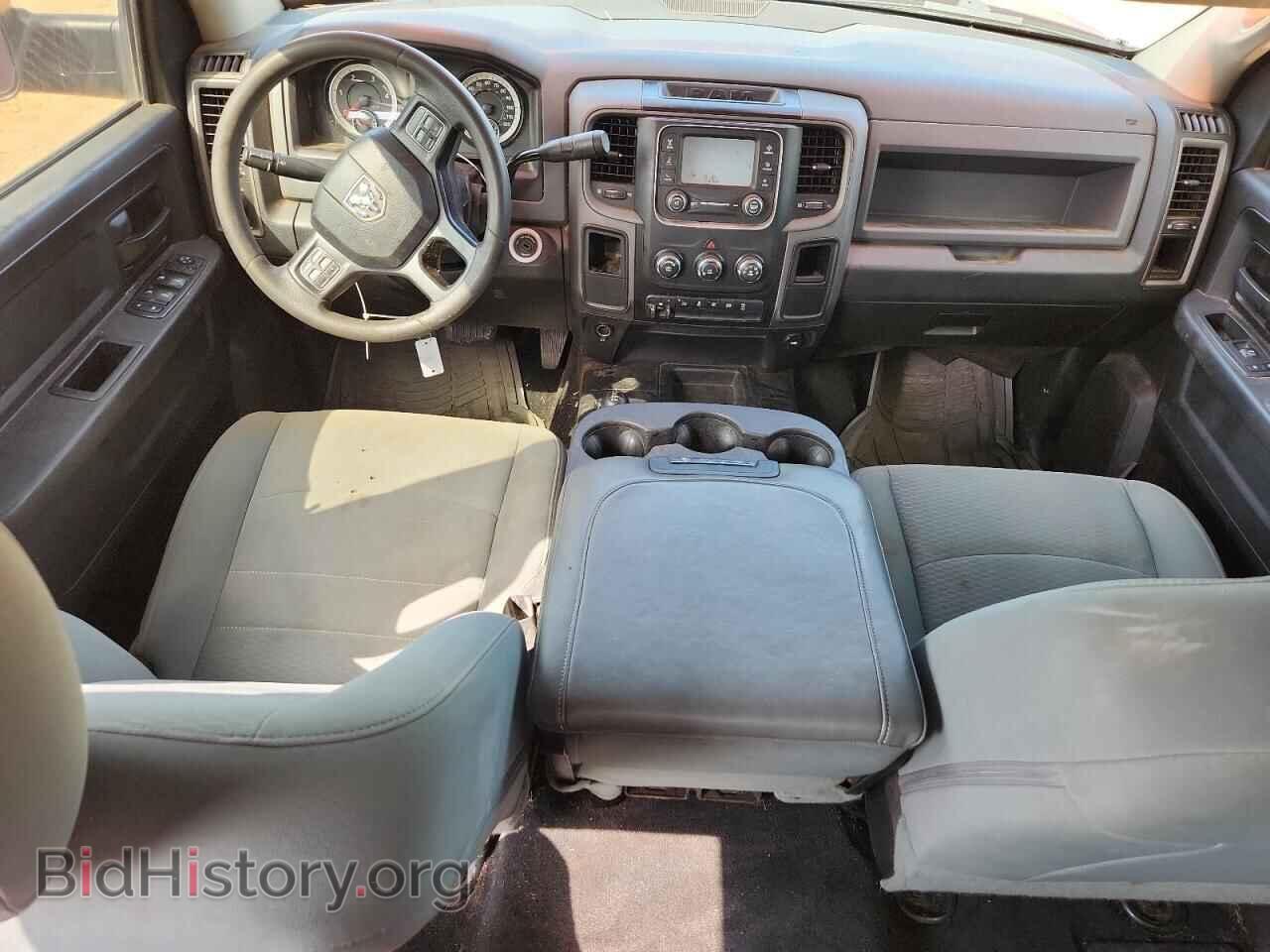 2017 RAM All Models - VIN: 3C6UR5CL2HG748807 - Photo 8